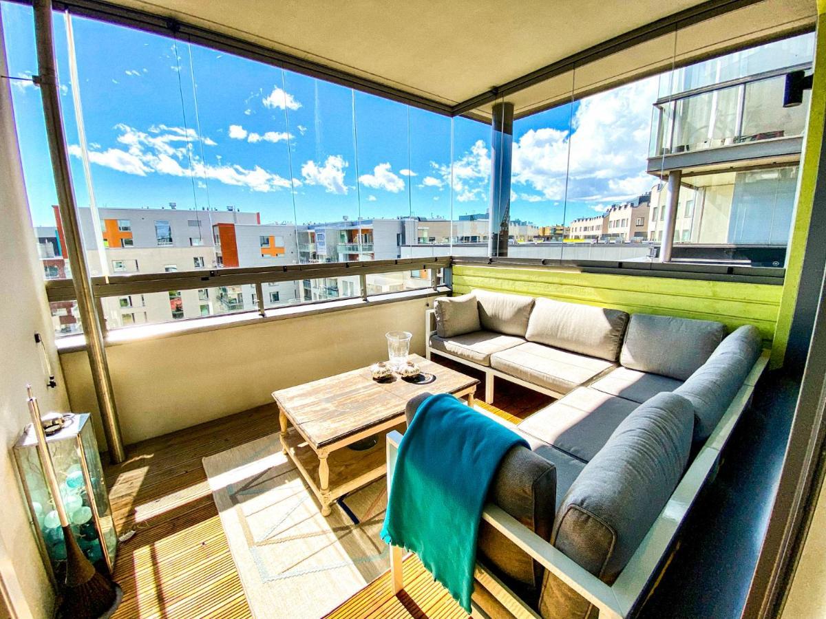 Beautiful Penthouse In The Center Of Apartment *